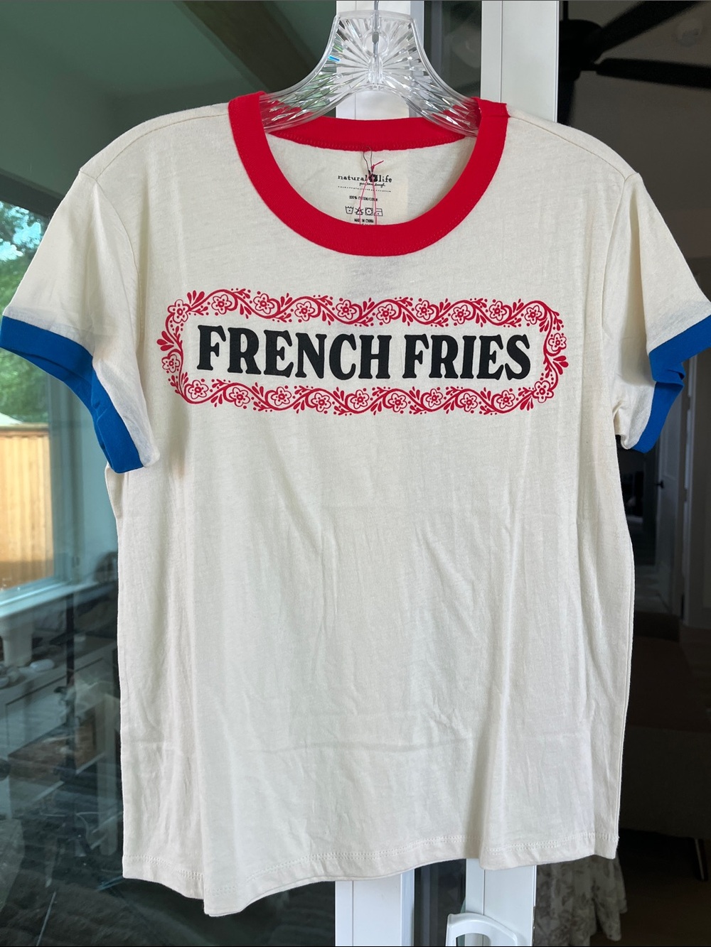 NATURAL LIFE Top Medium White Ringer Tee w/ Red Neckline & Blue Sleeve Trim NWT